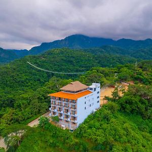 River Park Hotel